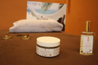 Salon de Manucure Au Bonheur Des Dames 0