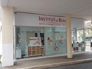 Salon de Manucure Institut Corps Accord (Soins Guinot) 0