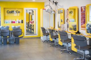 Salon de Manucure Coiff&Co - Coiffeur Draguignan 0