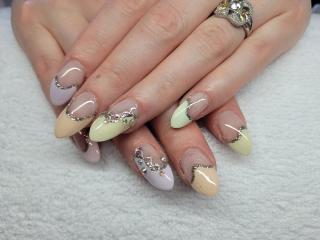 Salon de Manucure L'Hypnose des Ongles 0