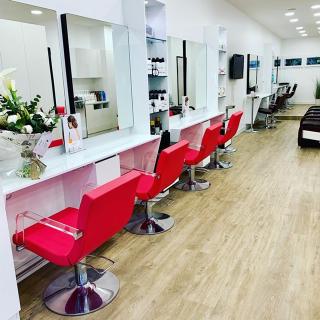 Salon de Manucure Camille Albane - Coiffeur Cogolin 2