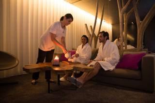 Salon de Manucure Mona Spa Lyon-Chassieu 0