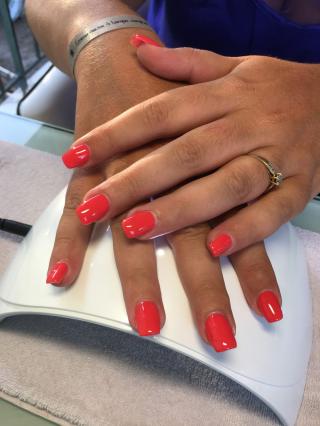 Salon de Manucure For Hair Nails 0