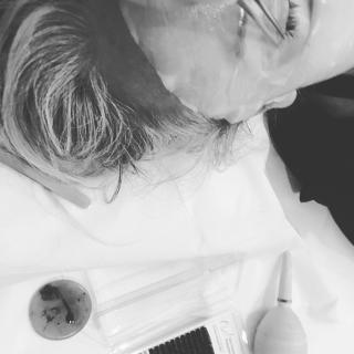 Salon de Manucure Julie H maison bien-être 0