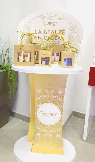 Salon de Manucure Institut Guinot 0