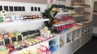 Salon de Manucure NOÏA - Cosmétiques, institut de beauté & Hair Spa 2