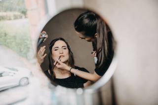 Salon de Manucure Institut de beauté On Se Make Up 0