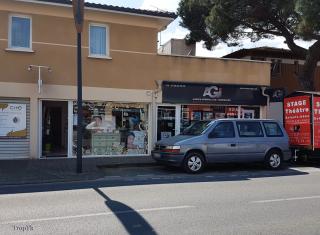 Salon de Manucure Guinot Institut De Beauté 0
