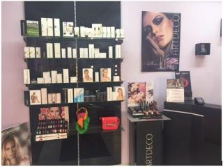 Salon de Manucure Esthetic Beauty 0