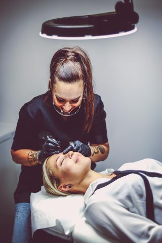 Salon de Manucure TWOSTEP Spécialiste du sourcil Valence - Maquillage permanent 0