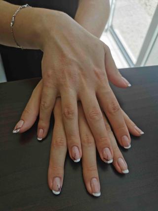 Salon de Manucure Ho'omaha 0