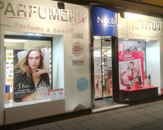 Salon de Manucure Nocibé - LURE NO 8 0