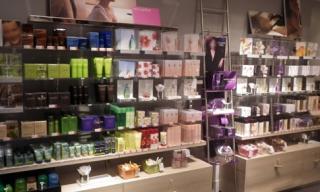 Salon de Manucure Yves Rocher 0