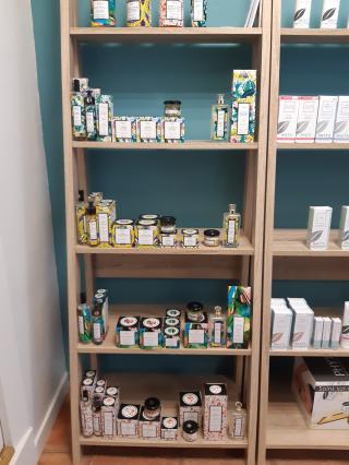 Salon de Manucure Institut de beauté Natessence 1