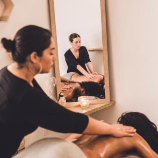 Salon de Manucure Les Rituels d'Ô Hammam massage et soin visage 0