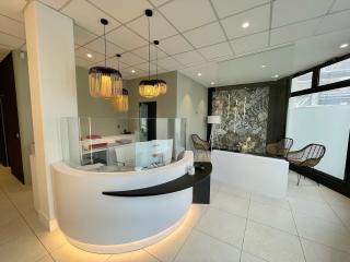 Salon de Manucure Centre Laser Nouveau Siècle - Clinique esthétique Nouveau Siècle 0