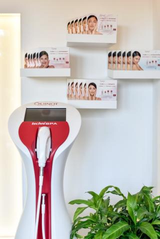 Salon de Manucure Institut Guinot 0