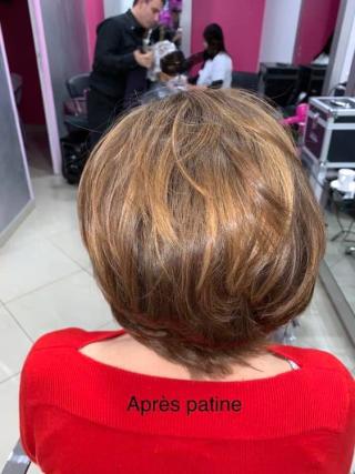 Salon de Manucure Beauté Coiffure Esthétique Barbier 0