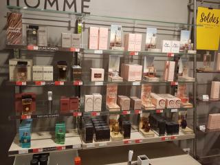 Salon de Manucure Yves Rocher 1