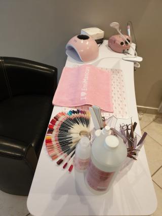 Salon de Manucure Institut Bulle de beauté 0