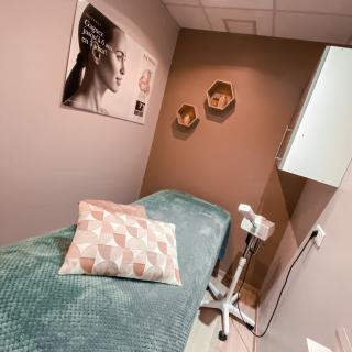 Salon de Manucure Institut belle pour soi 0