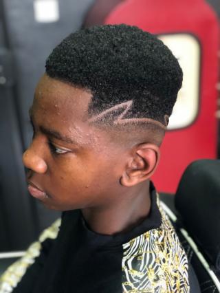 Salon de Manucure O’Chester Barber Shop - Creil 0