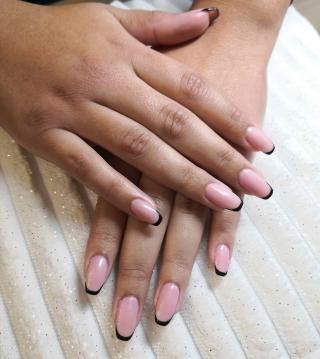 Salon de Manucure ABCD de l'ongle 2