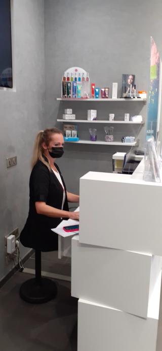 Salon de Manucure Maud Dermo Esthetic Nancy 0