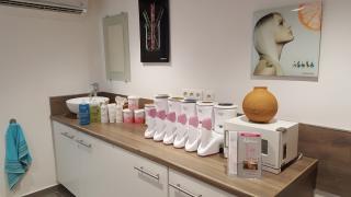 Salon de Manucure Centre de beauté Athena 0