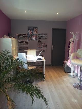 Salon de Manucure crystal nail’s art: onglerie/ extension de cils/ brow henna/ uv. 0