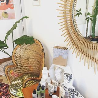 Salon de Manucure Meshi Mushki 0