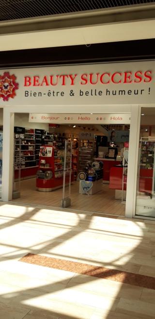 Salon de Manucure Beauty Success 0