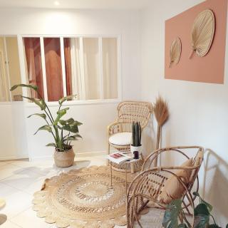 Salon de Manucure Atelier B. Estheticienne, Institut de Beauté et Bien Être pour Femmes & Hommes 0