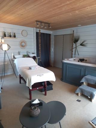 Salon de Manucure L'Aurore Institut - Chasseneuil-sur-Bonnieure 0