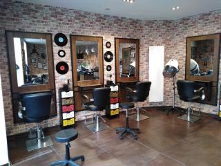 Salon de Manucure Lucie'F Hair 0