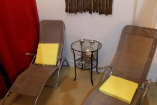 Salon de Manucure Royal Institut 0