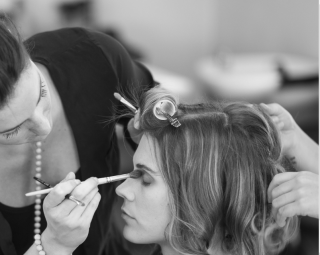 Salon de Manucure LA LOGE MAKE UP 0