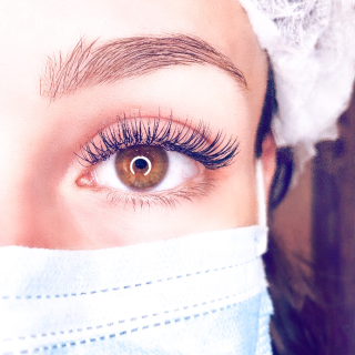 Salon de Manucure ART&CILS - par Dariya Lopez 0