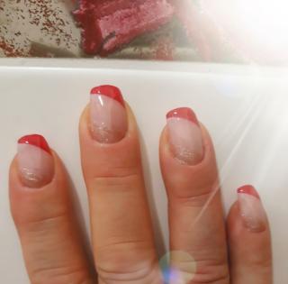 Salon de Manucure L'Embellie 0