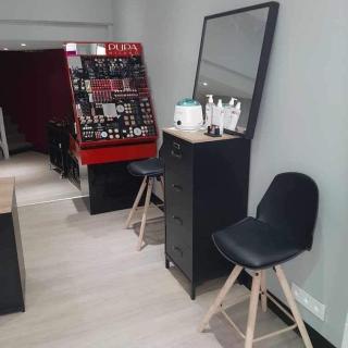 Salon de Manucure AMBC Spa & Beauté, Institut de beauté SPA Urbain BLOIS 0