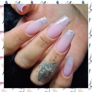 Salon de Manucure Instant Pose 0