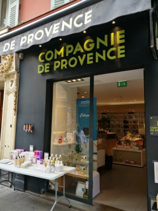 Salon de Manucure La Compagnie de Provence 0