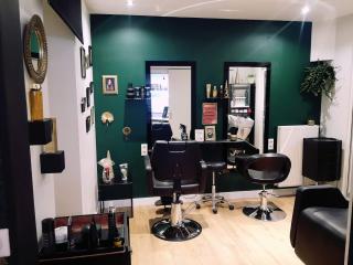 Salon de Manucure So Chic Coiffure & Institut 0