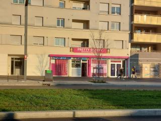 Salon de Manucure Pretty Beauty 0