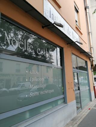 Salon de Manucure Noëlle Esthétique 0