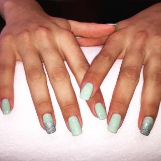 Salon de Manucure Institut de beauté Bodyminute / Nailminute 0