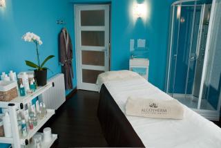 Salon de Manucure 2L Beauté - ESTHETIQUE MINCEUR BEAUCHAMP.. 0