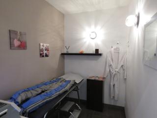 Salon de Manucure Naturellement Mince 1