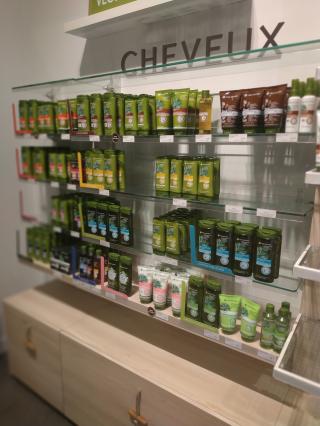 Salon de Manucure Yves Rocher 0