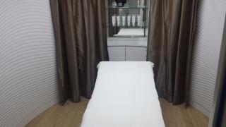 Salon de Manucure DESSANGE - Coiffeur Agen 0